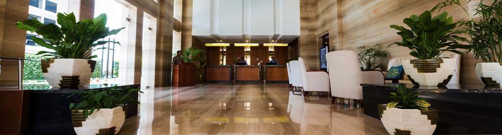 Golden Tulip Vasundhara Hotel y Suites Ghaziabad Interior foto